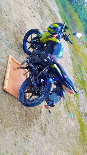 TVS Apache RTR 160 2V 2017 Blue