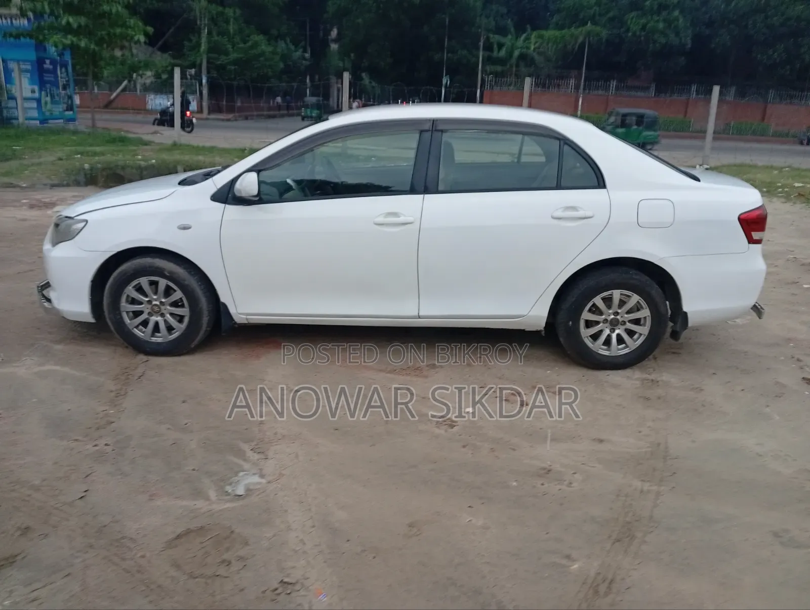 Toyota Axio 2010 White