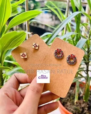 ইয়ারিং কার্ড (গোল) আড়ং স্টাইল