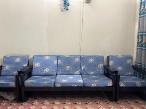 Wooden Sofa Set (5 Seater)