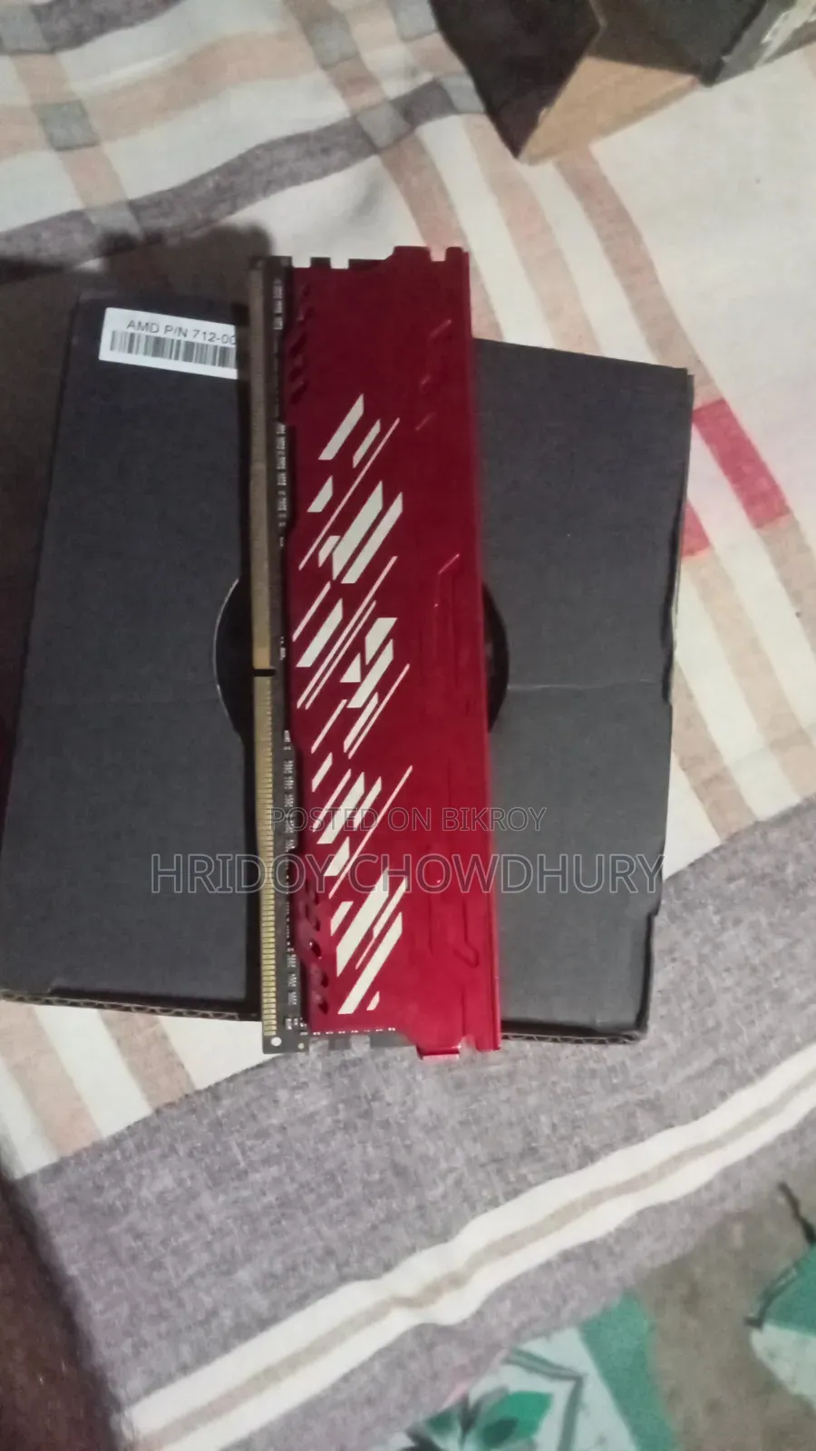 Casing + 8GB DDR4 2666MHz RAM