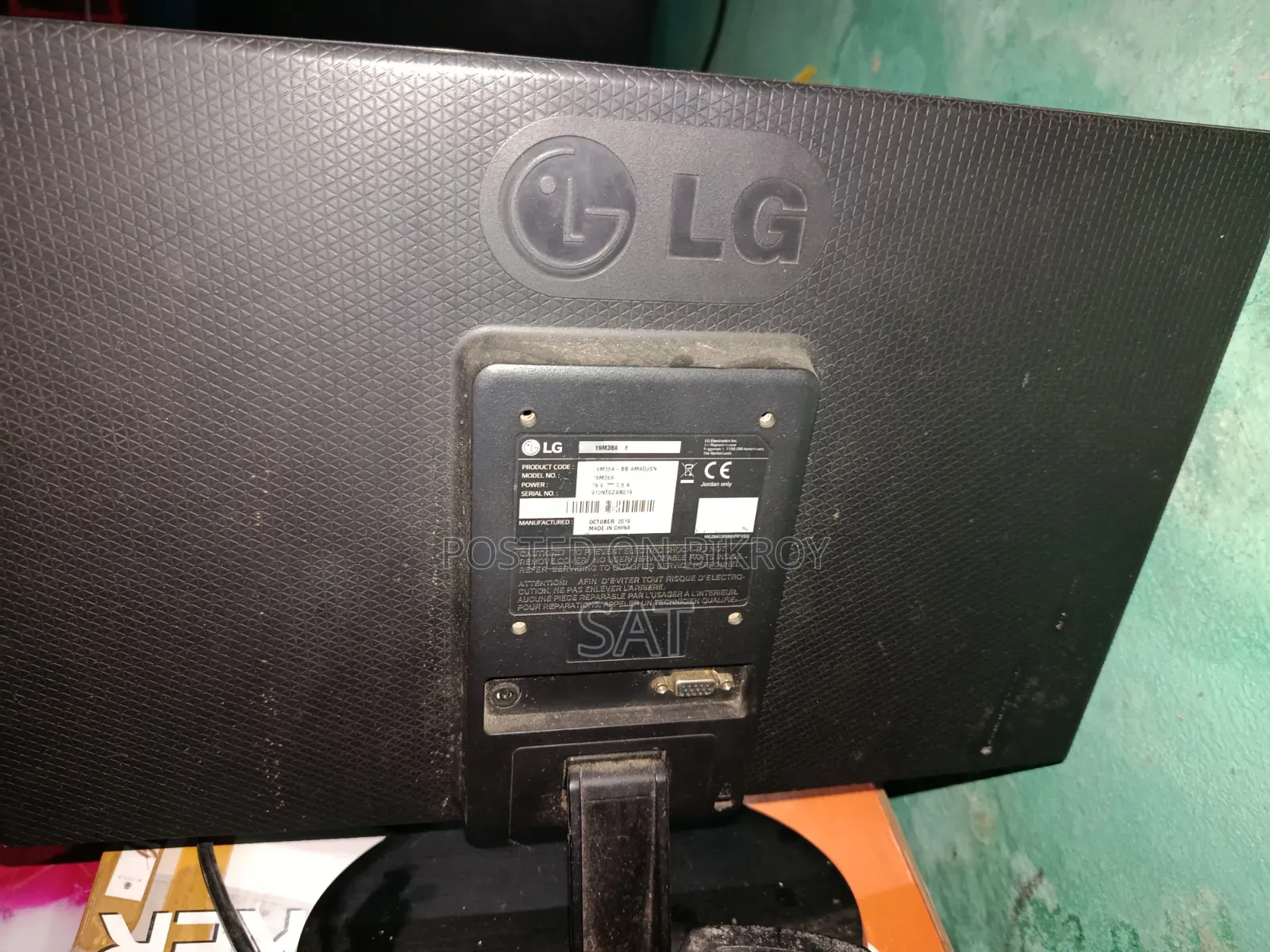 ফ্রেশ Lg মনিটর 19m38a