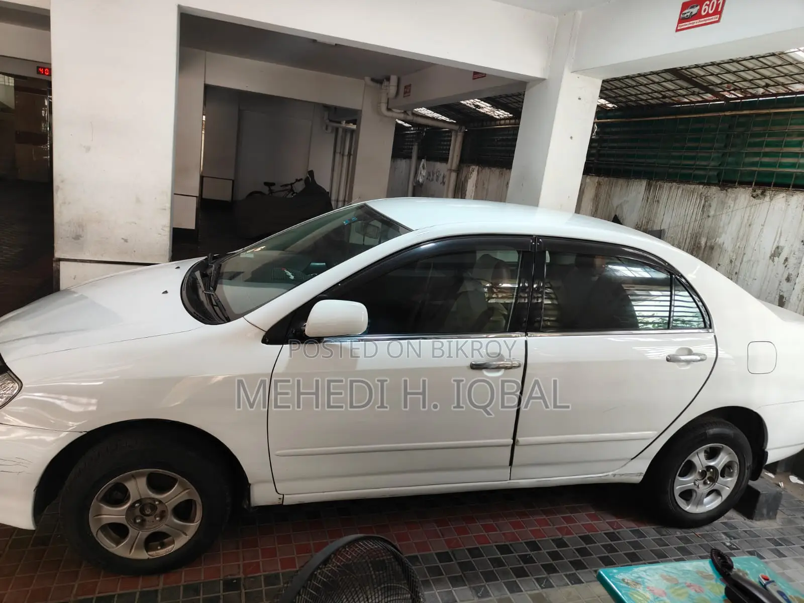 Toyota Corolla 2003 White