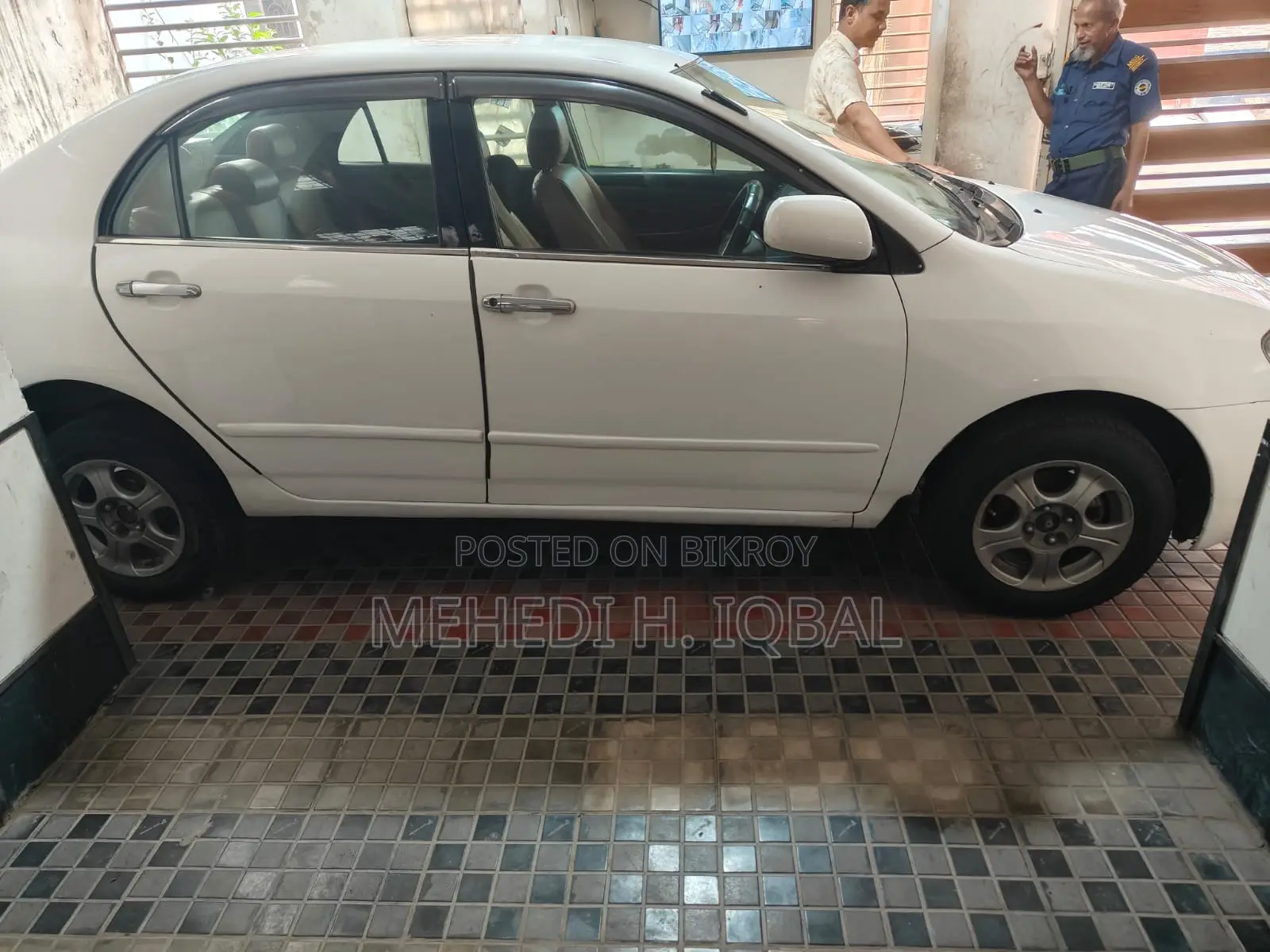 Toyota Corolla 2003 White