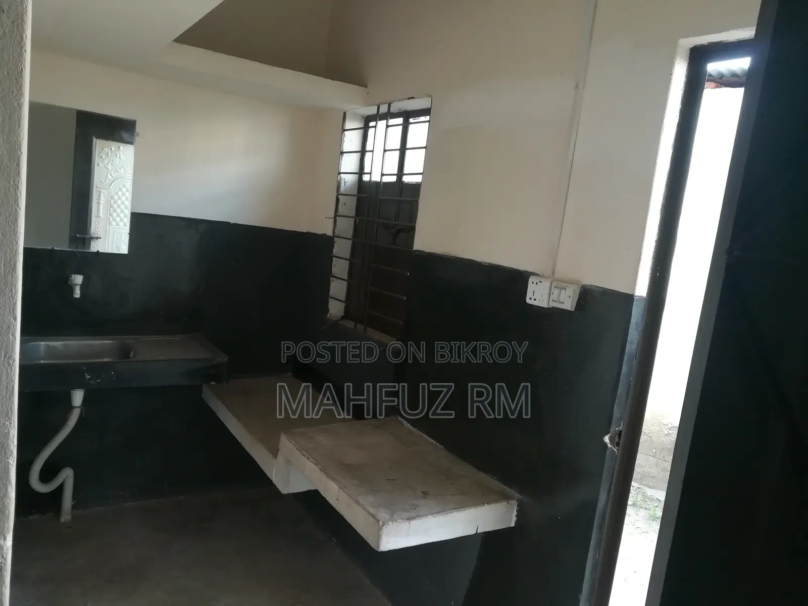 Single Room House for Rent for Family (Attached Toilet & Kitchen)