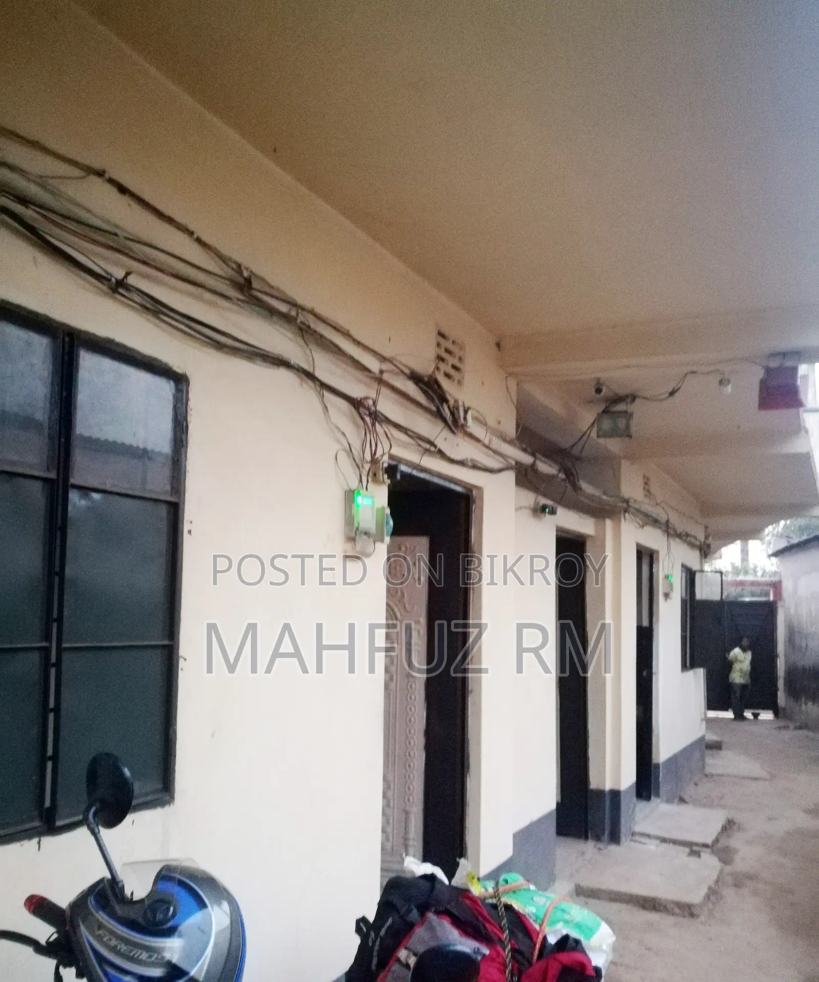 Single Room House for Rent for Family (Attached Toilet & Kitchen)
