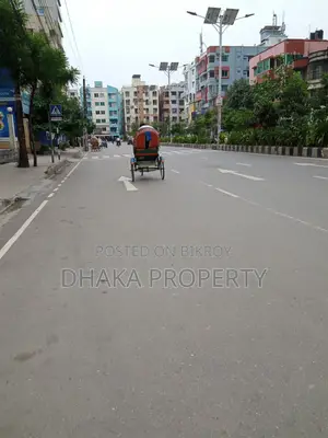১০ কাঠা কমার্শিয়াল প্লট দক্ষিণমুখী সেক্টর-১১