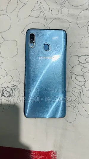 Samsung Galaxy A30 64 GB Blue