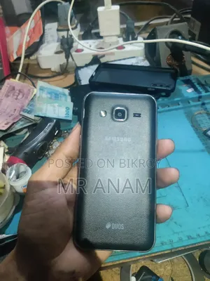 Samsung Galaxy J2 8 GB Black
