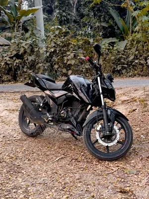 TVS Apache RTR 160 4V 2022 Black