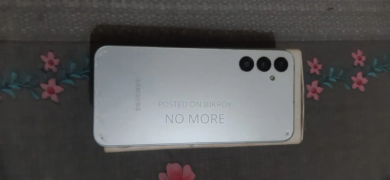 Samsung Galaxy A24 128 GB White