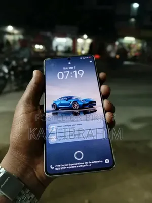 iQOO 11 256 GB সিলভার