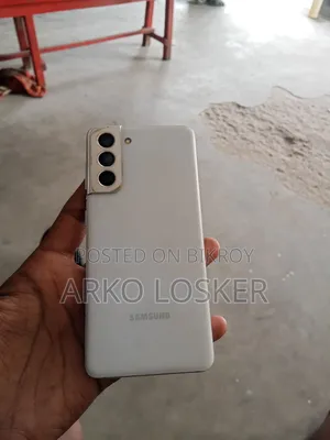 Samsung Galaxy S21 FE 5G 128 GB White