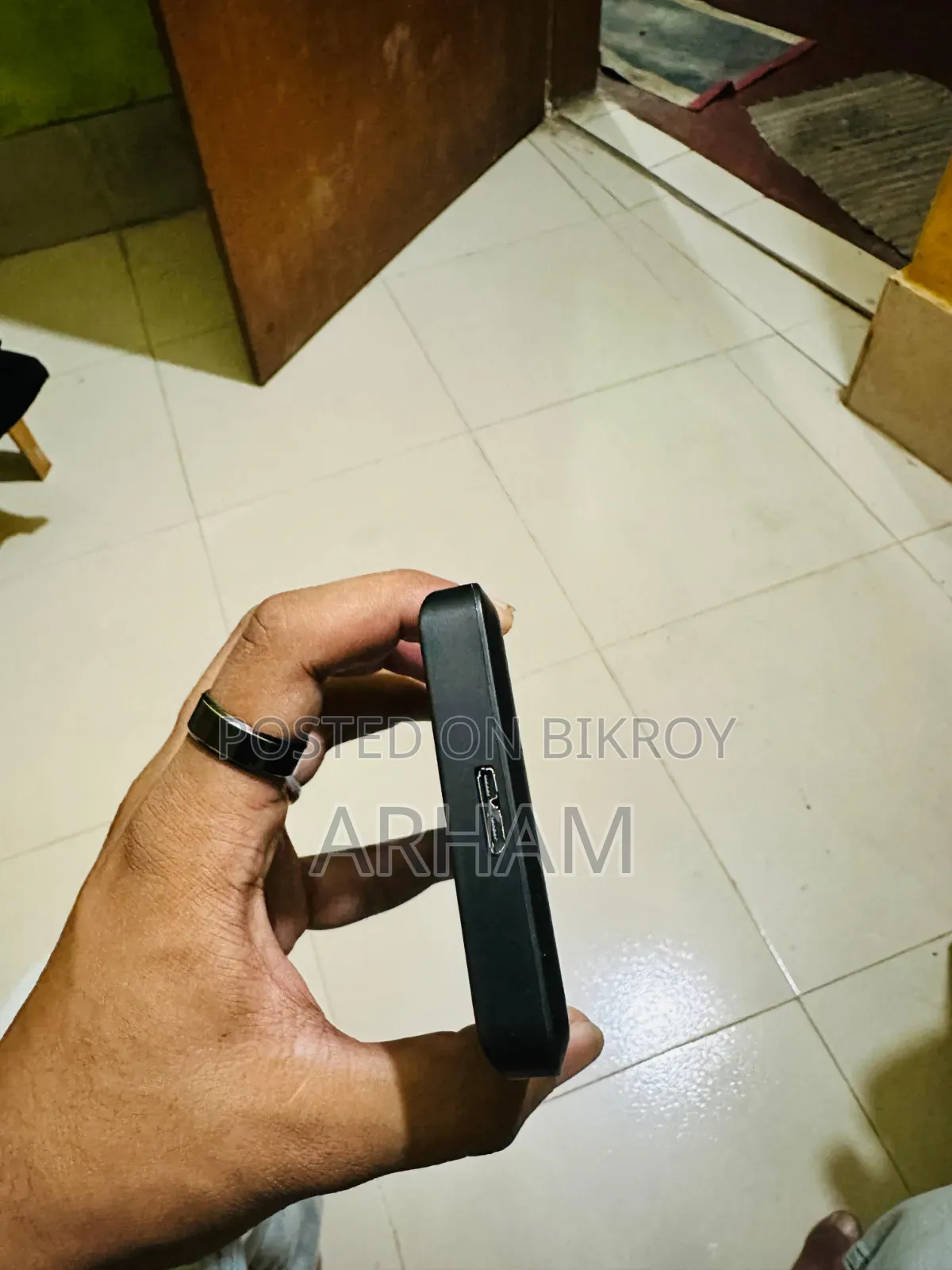 পোর্টেবল স্টোরেজ