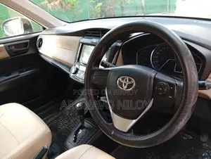 Toyota Corolla 2014 White