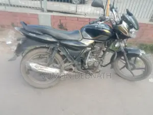 Bajaj Discover 125 2016 Brown