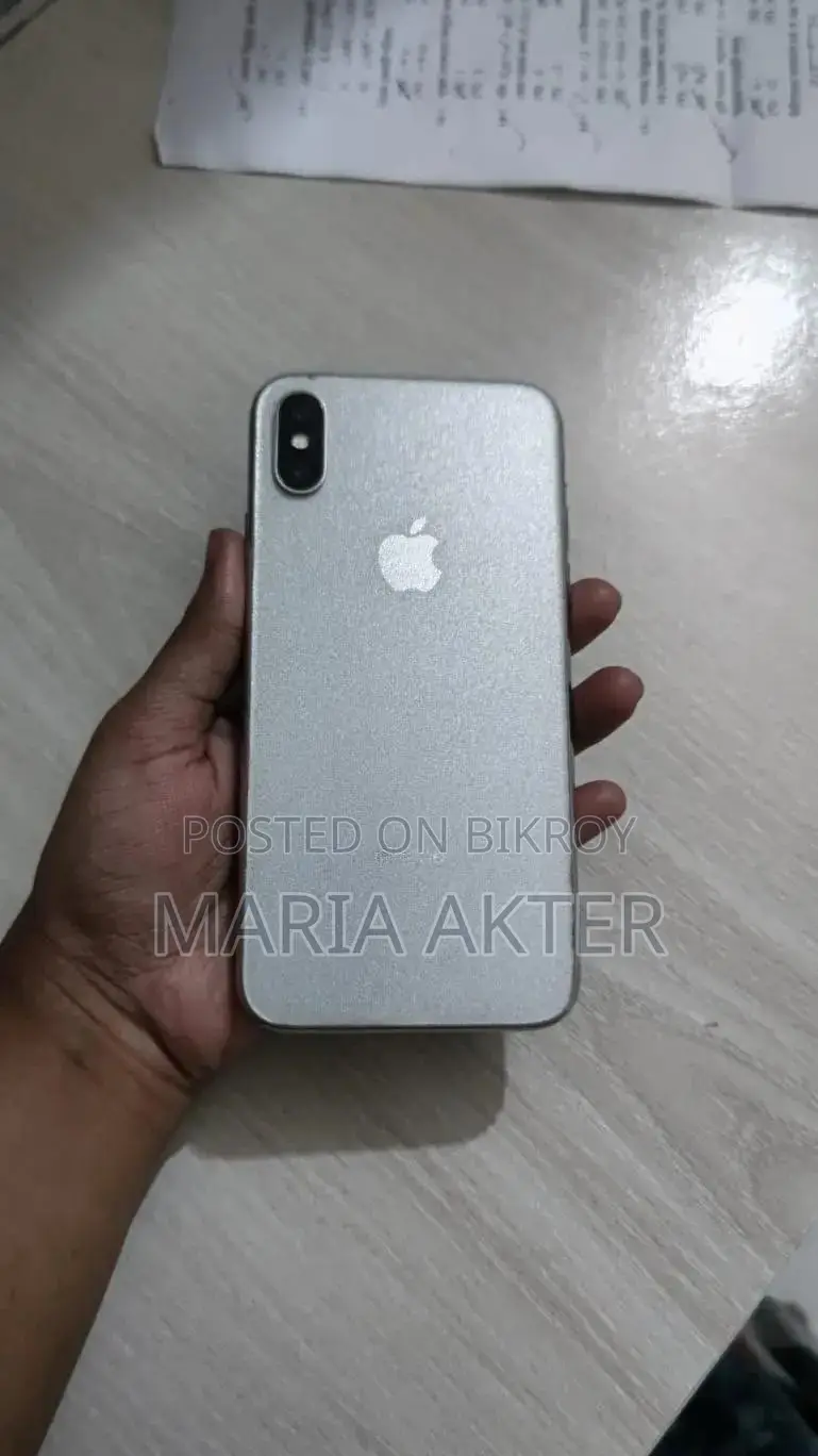 Apple iPhone X 64 GB White