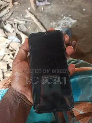 Vivo Y16 64 GB Gold