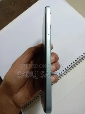 Oppo A18 128 GB Blue