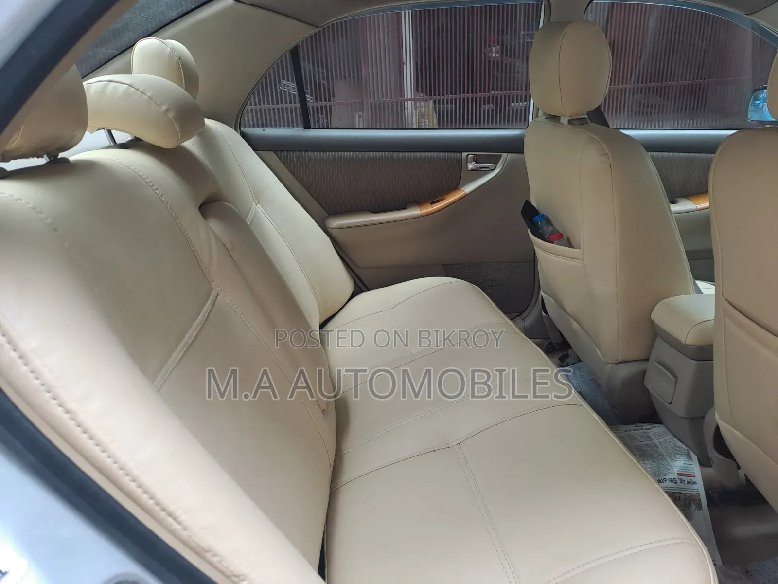Toyota Corolla 2005 White