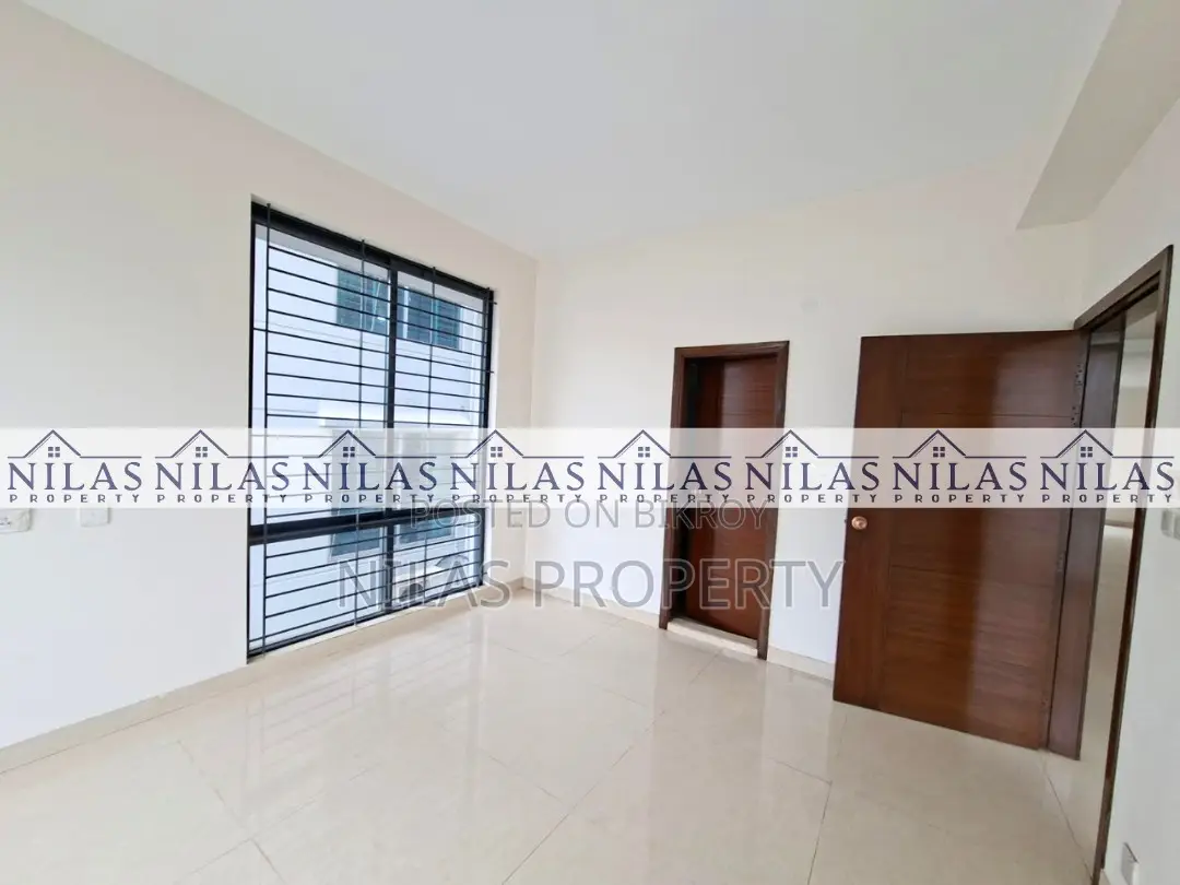 4bdrm Apartment in Banani for Sale