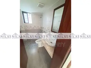 4bdrm Apartment in Banani for Sale