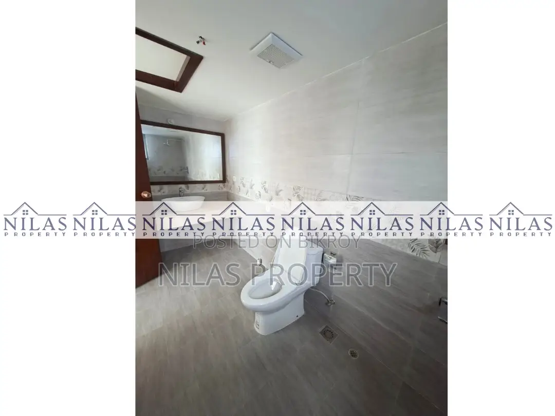 4bdrm Apartment in Banani for Sale