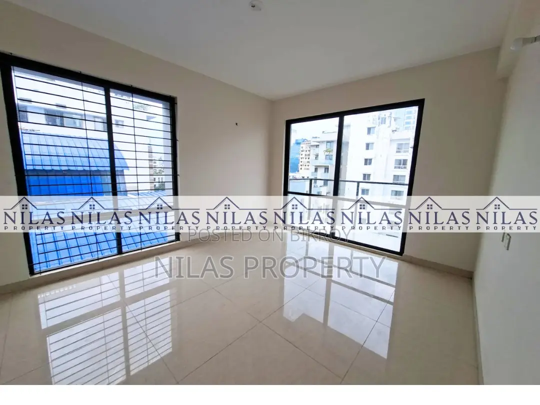 4bdrm Apartment in Banani for Sale