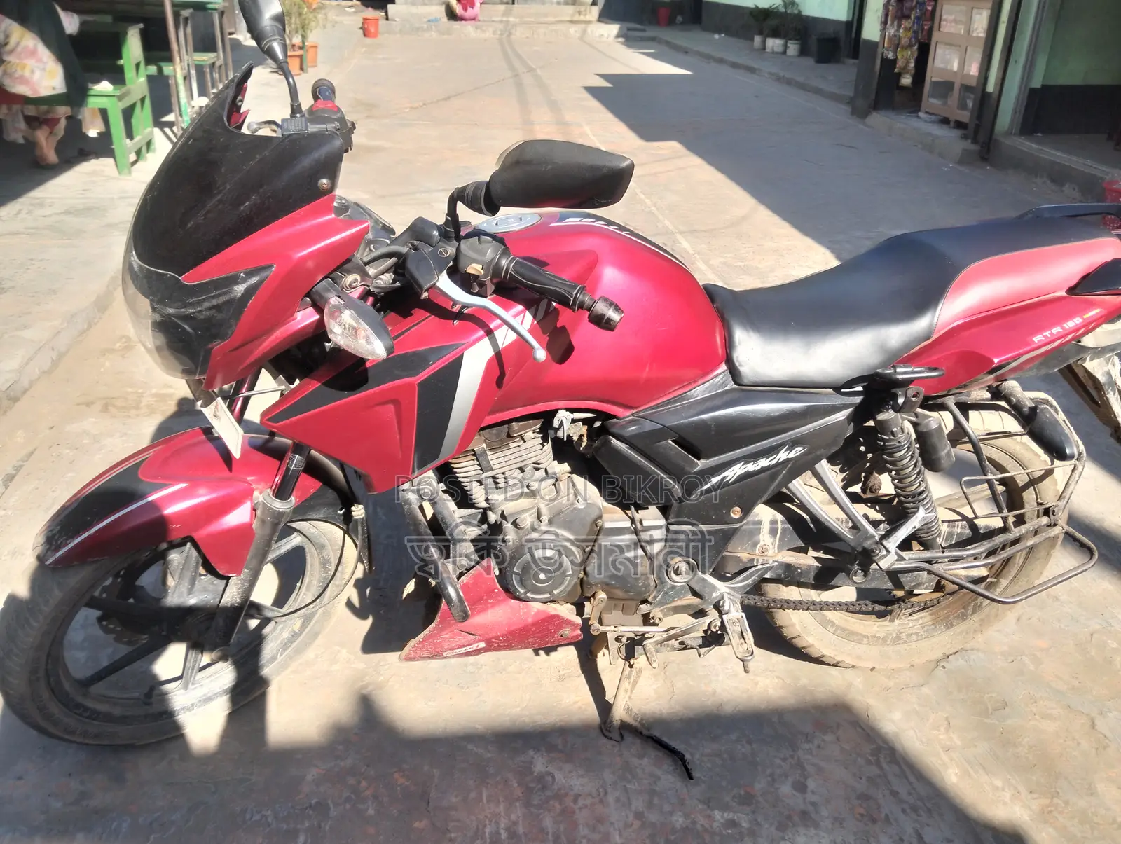 TVS Apache RTR 160 2V 2016 Red