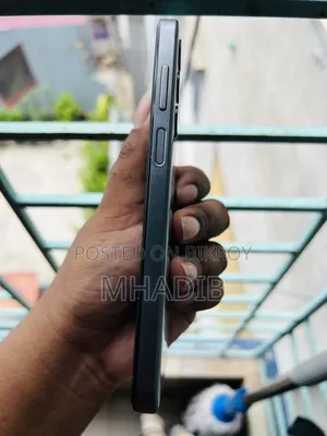 Samsung Galaxy M35 128 GB Gray