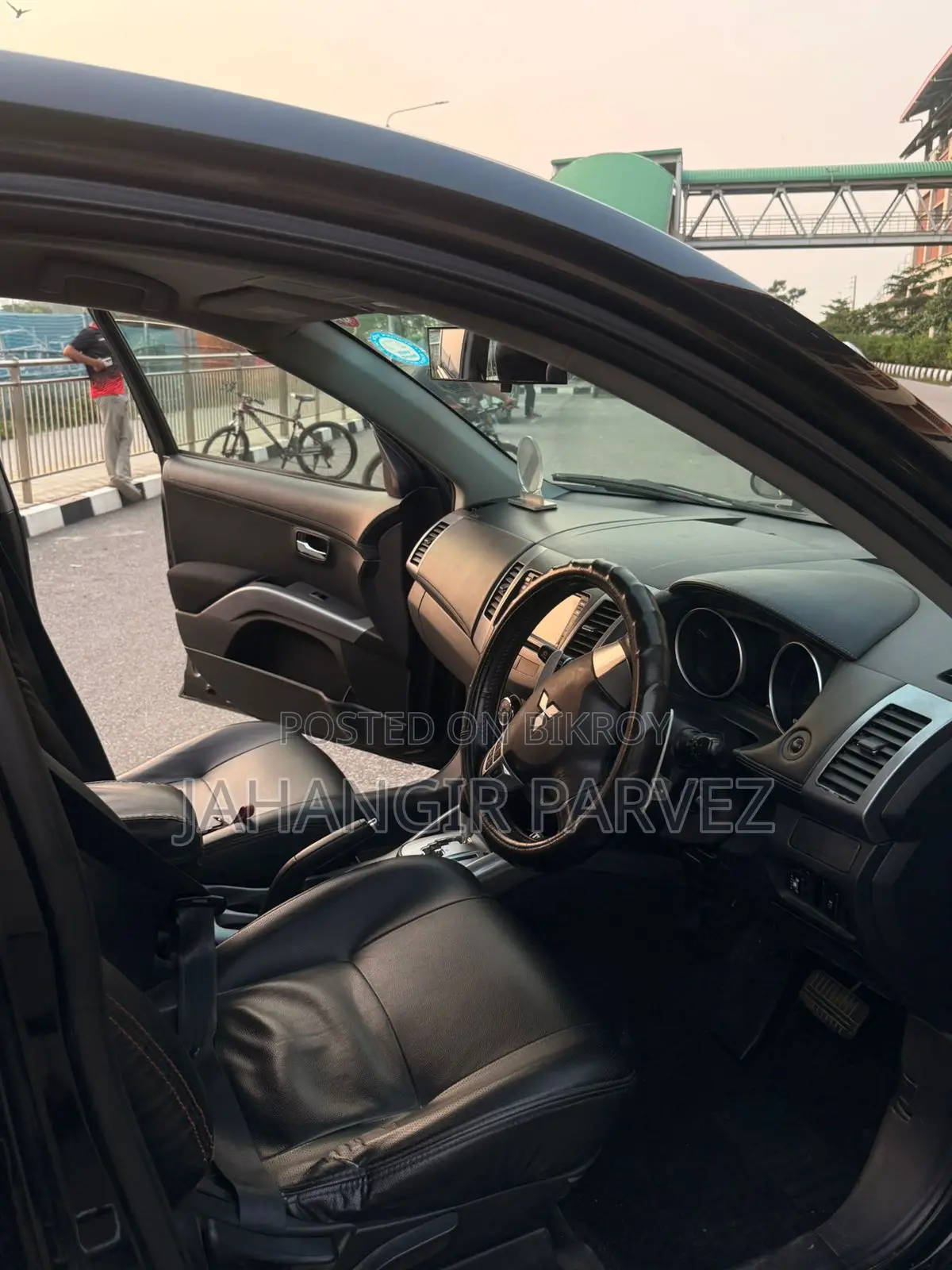 Mitsubishi Outlander 2010 Black