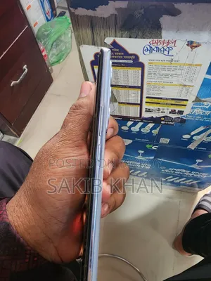 Vivo V27 128 GB Blue