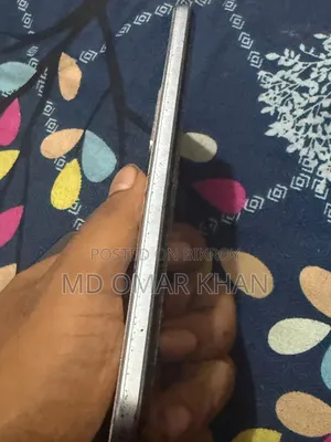 Vivo Y21 64 GB White