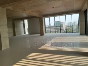গুলশান এভিনিউতে ৬৪০০ বর্গফুটের বাণিজ্যিক অফিস স্পেস ভাড়ার জন্য