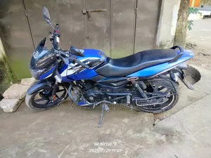 Bajaj Pulsar 150 2021 Blue