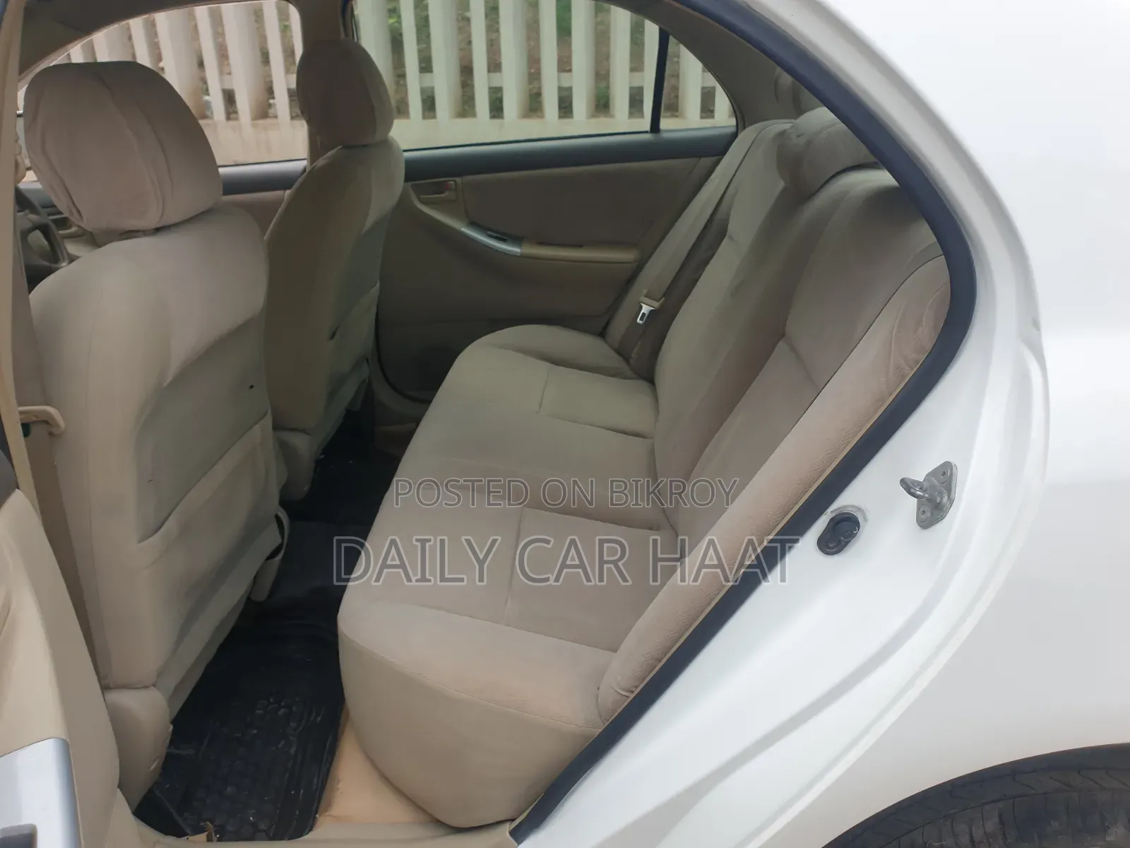 Toyota Corolla 2006 White