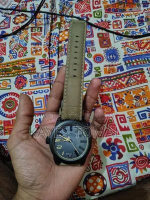 Naviforce প্রফেশনাল ঘড়ি