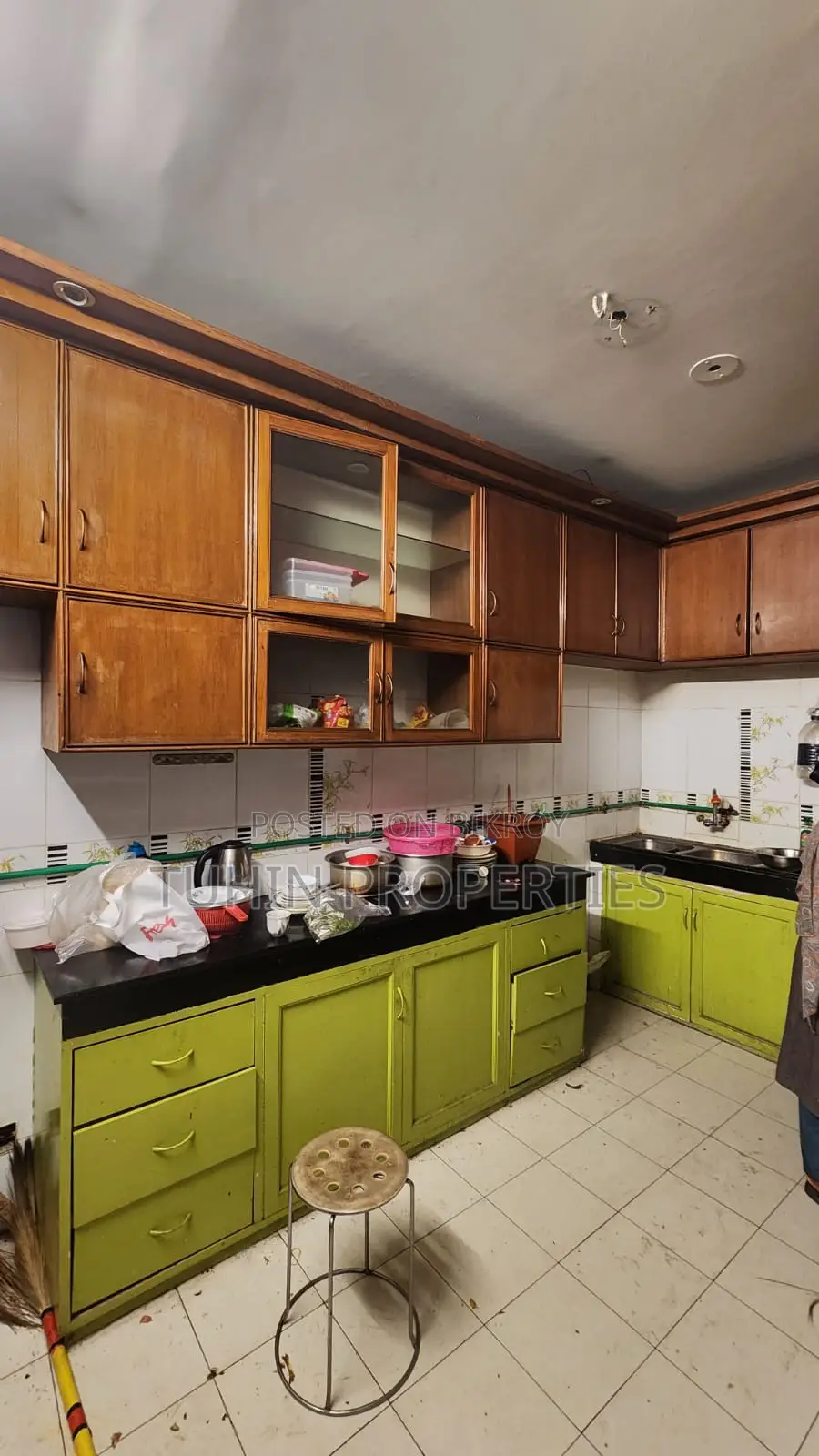 4bdrm Apartment in Banani for Sale