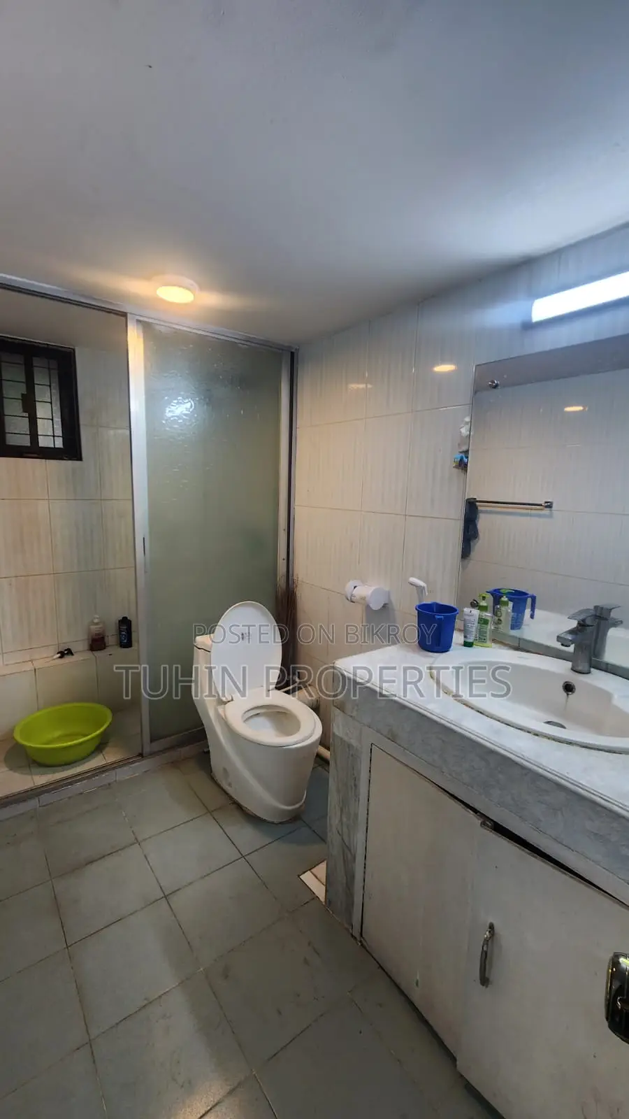 4bdrm Apartment in Banani for Sale