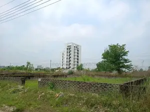 ৩ কাঠার প্লট বিক্রয় হবে।