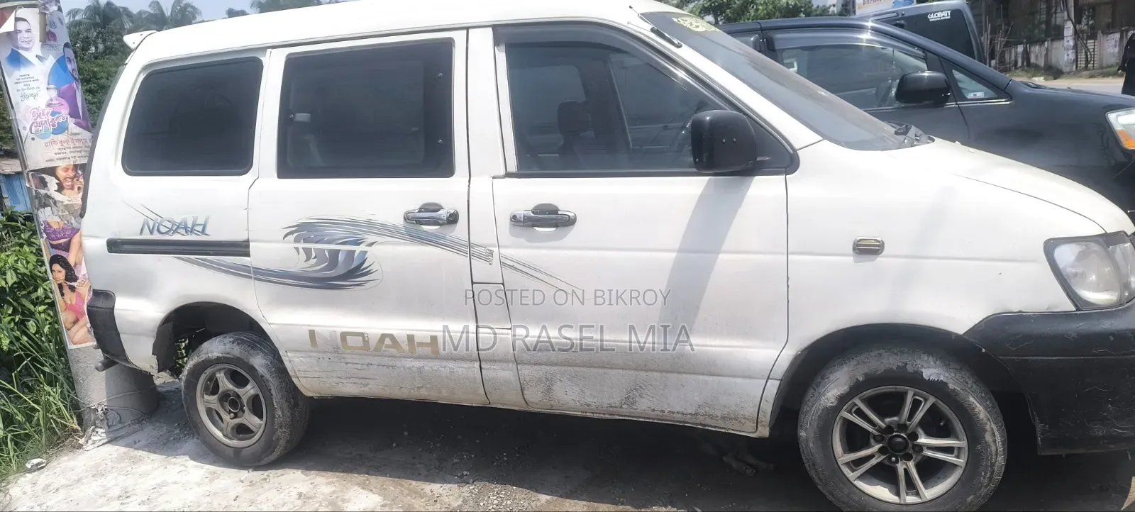 Toyota Voxy 2004 White