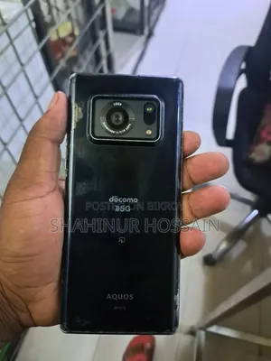 Sharp Aquos R6 128 GB Black