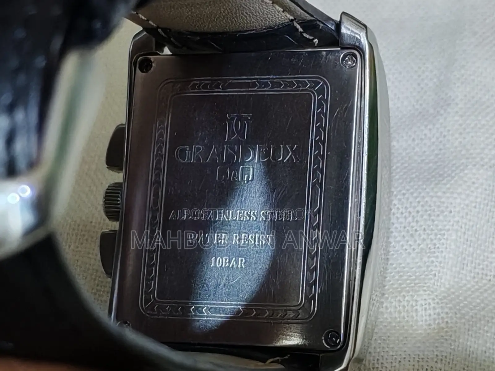 Grandeux Chronograph Watch