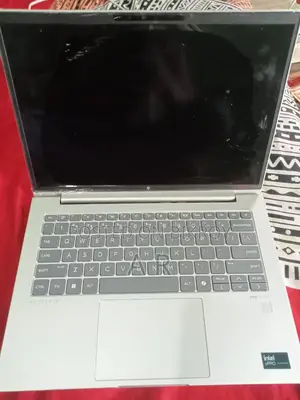 Laptop HP EliteBook 640 G11 16GB Intel Core I7 SSD 512GB
