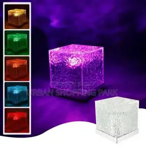 Dynamic Water Pattern Light
