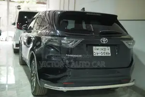 টয়োটা হ্যারিয়ার ২.০ ২০১৪ কালো