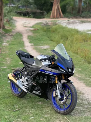 Yamaha R1 2026 Silver
