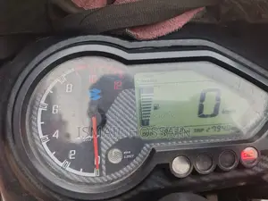 Bajaj Pulsar 150 2021 Red