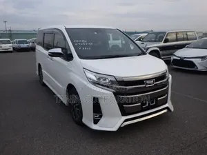 Toyota Noah 2021 Pearl