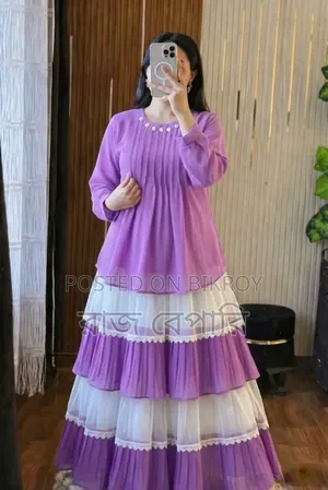 Trendy Ladies Tops and Skirt Set